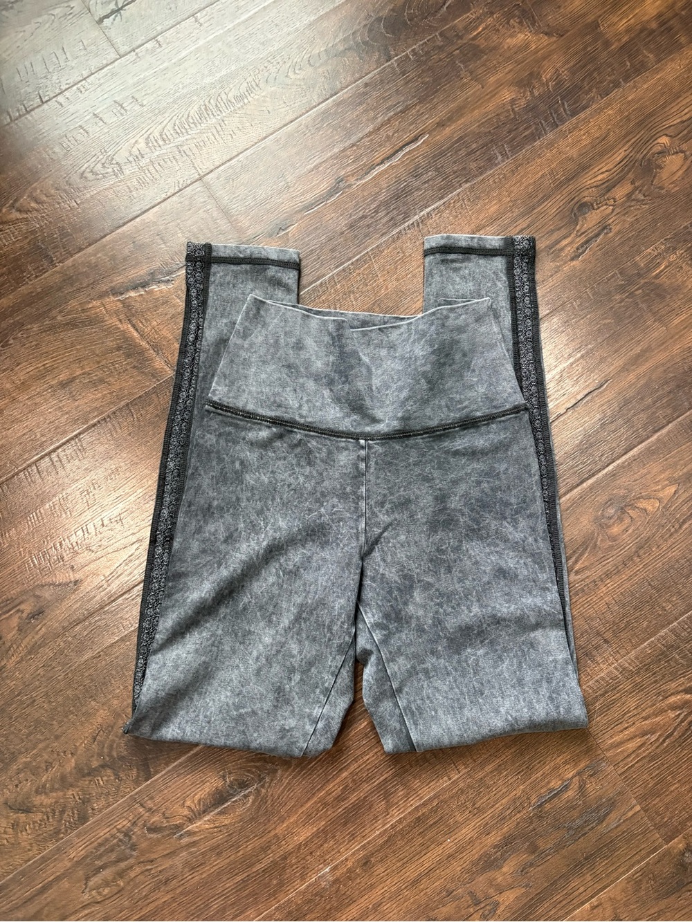 aerie Gray High-Waist Leggings with Side Trim